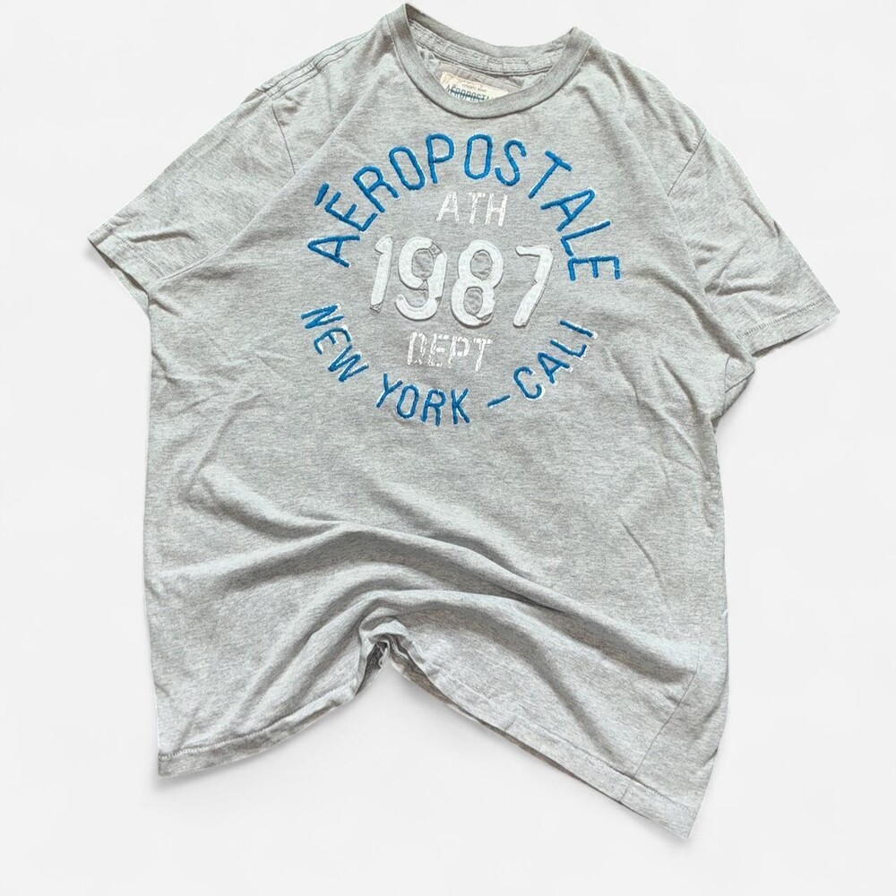 Aeropostale Men's Grey T-shirt